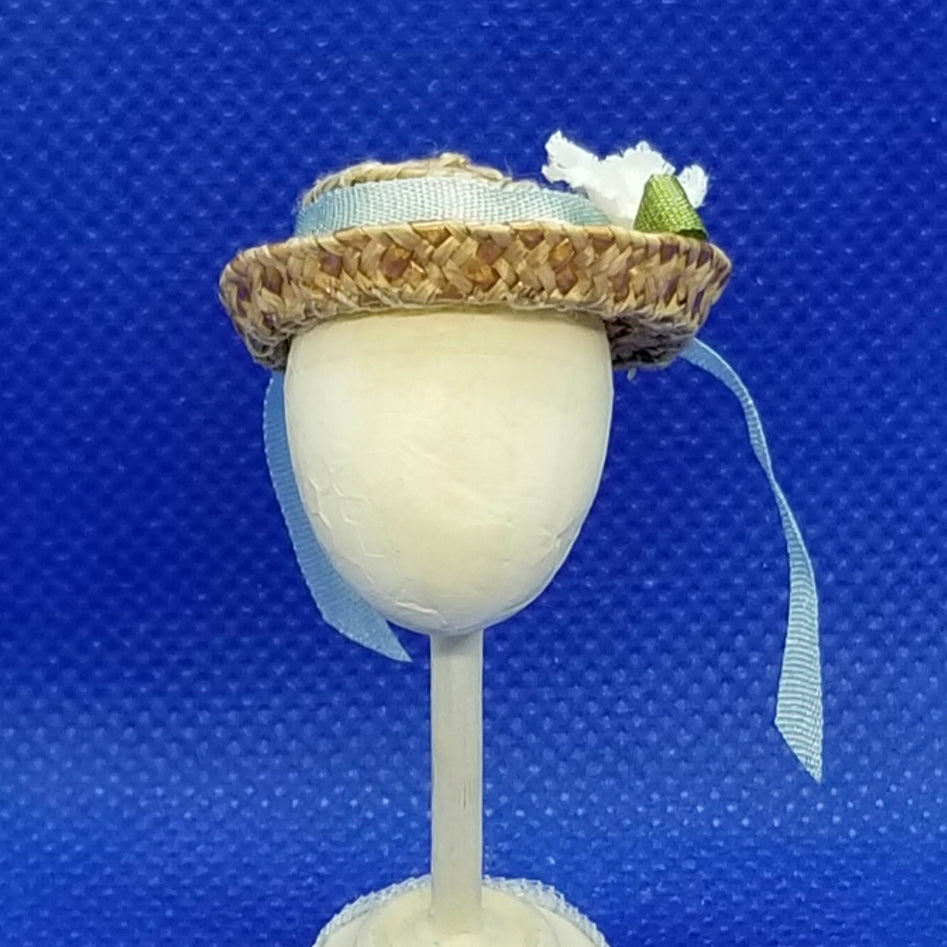 1/12 Scale Hat - Straw Kettle Brim with Blue Hat Band Front View Freedom Miniatures